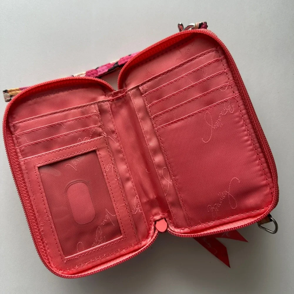 Vera Bradley Pink Abstract Petal Quilted Cotton Zip Around Wristlet Wallet 6x4 - Picture 8 of 9